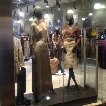 Манекены нашей Дизайн-студии серии Couture Branch в витринах