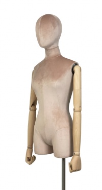 Торс женский с подставкой TBF-02-RING-T-D-267 FABRIC рис. 1