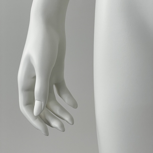 Манекен женский FSF-05-OVAL-Matt 9010 Ral рис. 6