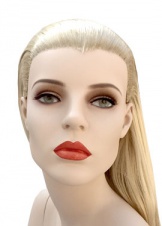 Tianna red lips make up