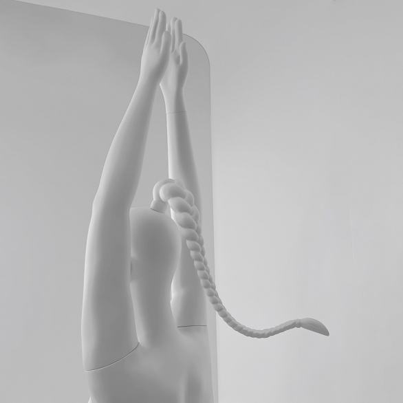 Манекен женский в позе лотоса CFF-19-ERIN-BRAIDS-9010 рис. 11