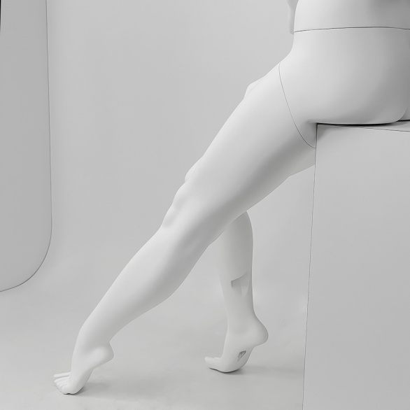 Манекен женский сидячий NYF-08 рис. 5