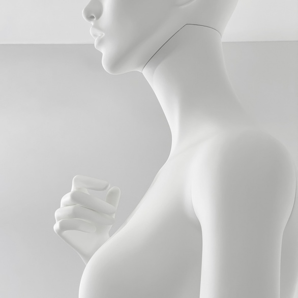 Манекен женский MILA-1-OLIVIA-9010 NO GRAIN рис. 12