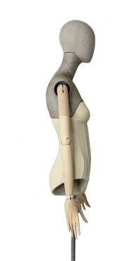 Торс женский с подставкой PGTSF-MWT-RING-BRP-015BRN+PPR.KRF.BGT+BRP-288BRN рис. 1