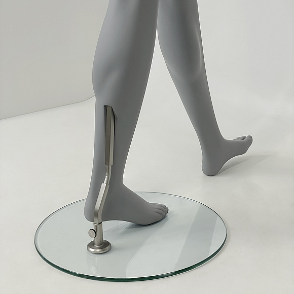 Манекен женский с гантелями CFF-3Y-KAYH-H-PANTONE COOL GRAY 8C