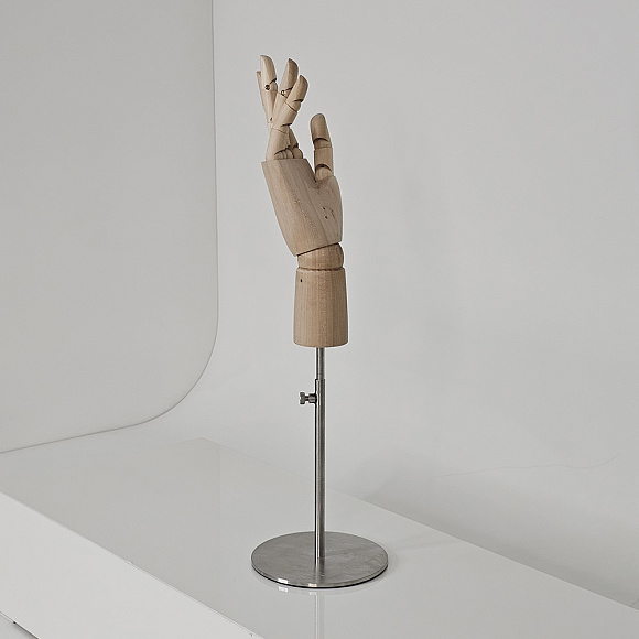 Рука мужская деревянная шарнирная Wooden hand male (right)-1/ROUND brushed satin chrome