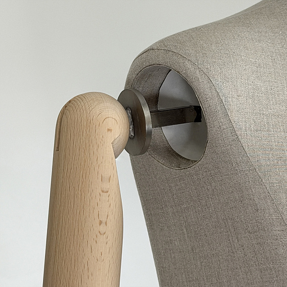Мужской манекен MTIM-1-T-ELIAS-9010 NO GRAIN/TORSO FABRIC D015/ARM+HAND